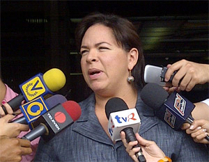 Diputada Varela exigió a la directiva del Psuv controlar a grupos radicales