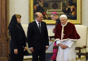 Benedicto XVI recibió en audiencia al presidente de Rumanía