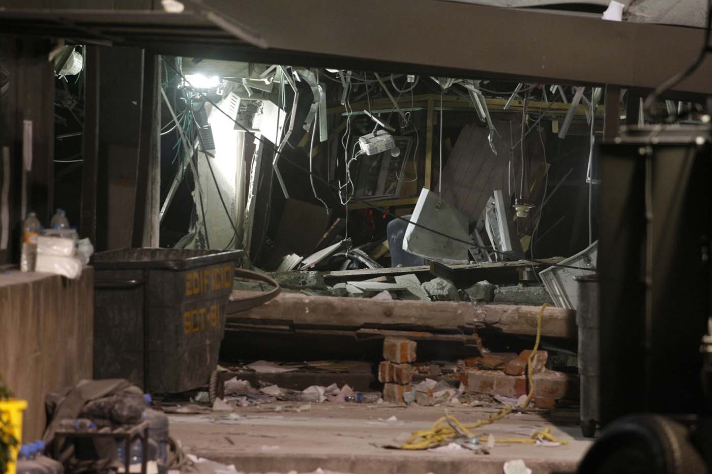 Al menos 5 muertos y más de 20 heridos tras explosión en complejo residencial