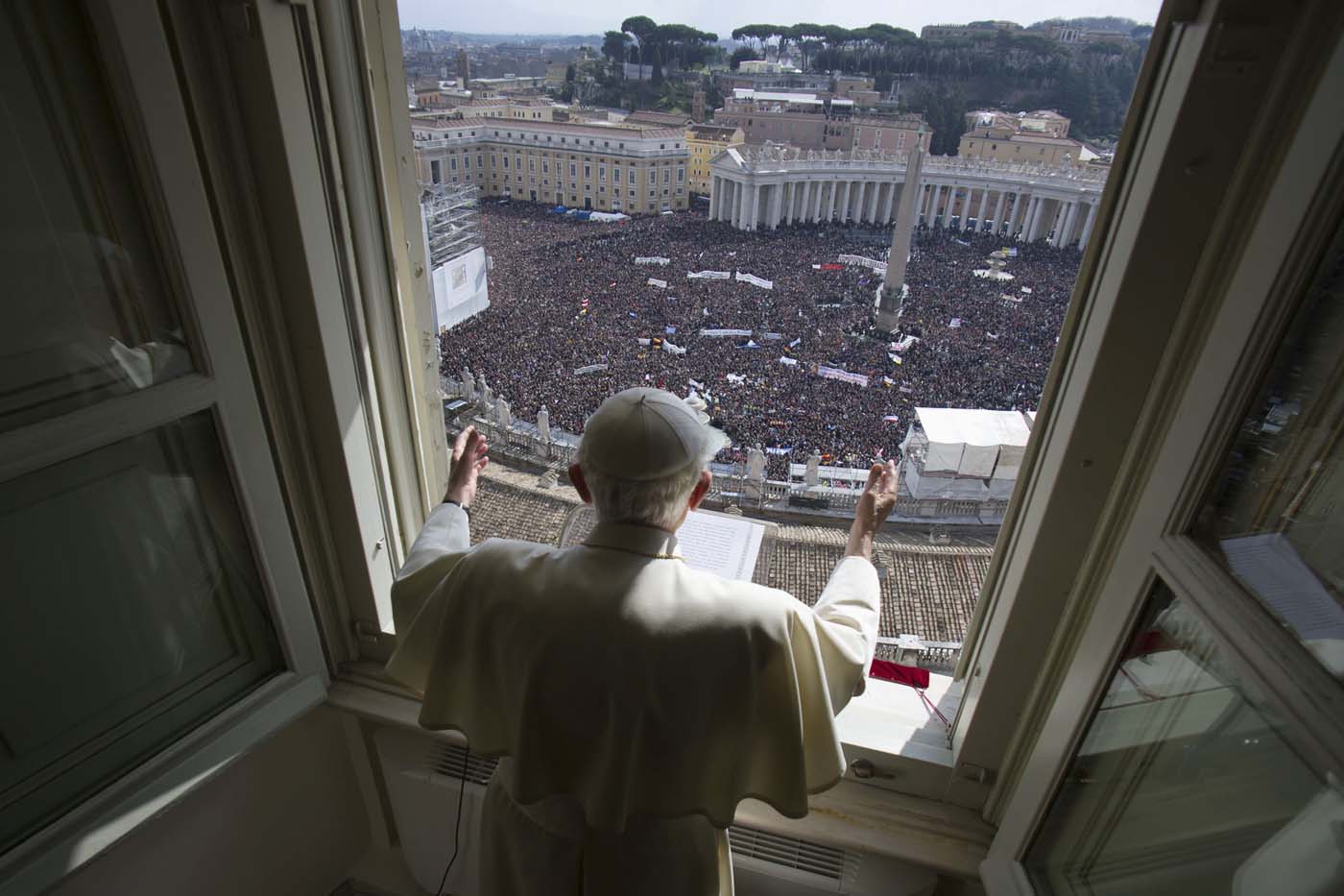 No abandonaré a la Iglesia, dice el Papa en su último Ángelus (Fotos)