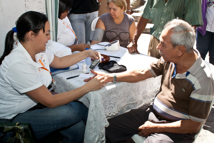 Voluntad Popular atiende más de 200 personas durante jornada médica gratuita en Caño Amarillo