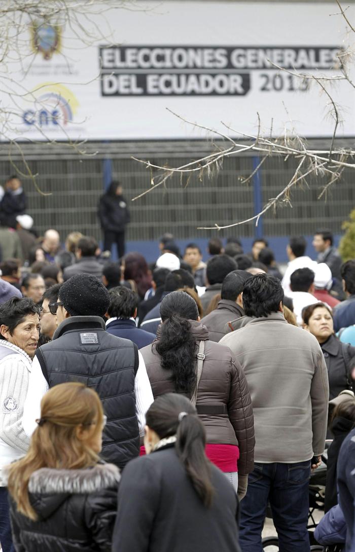 Unasur destaca “normalidad” en jornada electoral de Ecuador