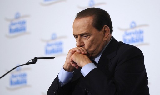 Berlusconi es condenado a siete años de cárcel