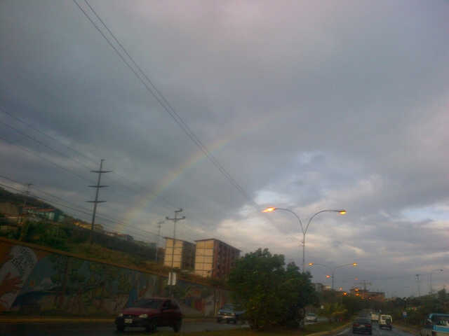 La presencia de un arcoiris en La Guaira (FOTOS)