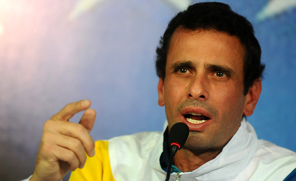 Capriles: Mi confrontación es contra quienes le mienten al pueblo
