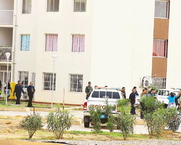 Balacera en zona residencial da muerte a dos sicarios