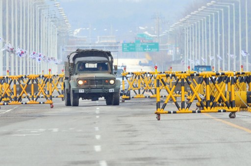 Seúl cree que Corea del Norte continúa preparando el lanzamiento de misil