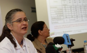 Ministra de Salud reconoce que los hospitales sufren dificultades