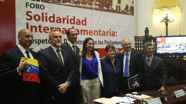 Gómez Sigala: volvimos a Perú para pedir al Gobierno que haga valer acuerdos de Unasur (Fotos)