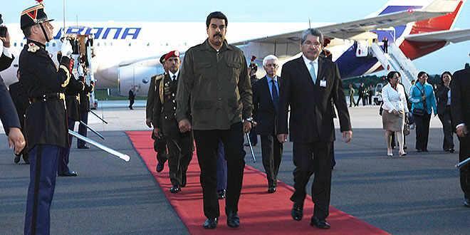 La colita que agarró Maduro en su gira por Europa (Foto)