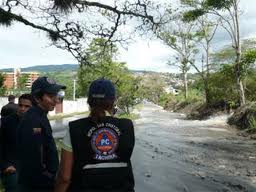 Protección Civil inspecciona zonas vulnerables ante fuertes lluvias en Trujillo