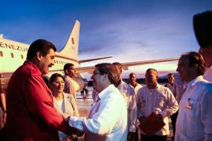 Así llegó Nicolás Maduro a Cuba (Fotos)