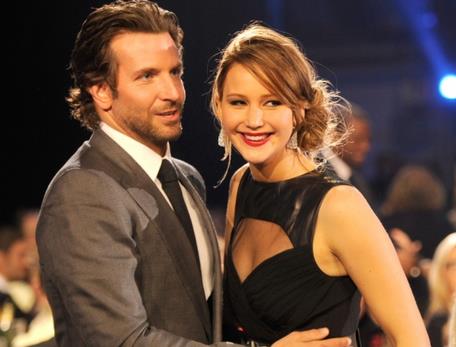 Jennifer Lawrence y Bradley Cooper juntos de nuevo (Video)
