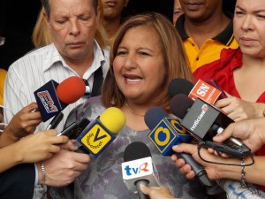 Dinorah Figuera invita a dirigentes del Psuv unirse al cambio