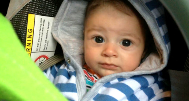 El primer año de vida de un bebé, en 365 segundos (Video + Awww)