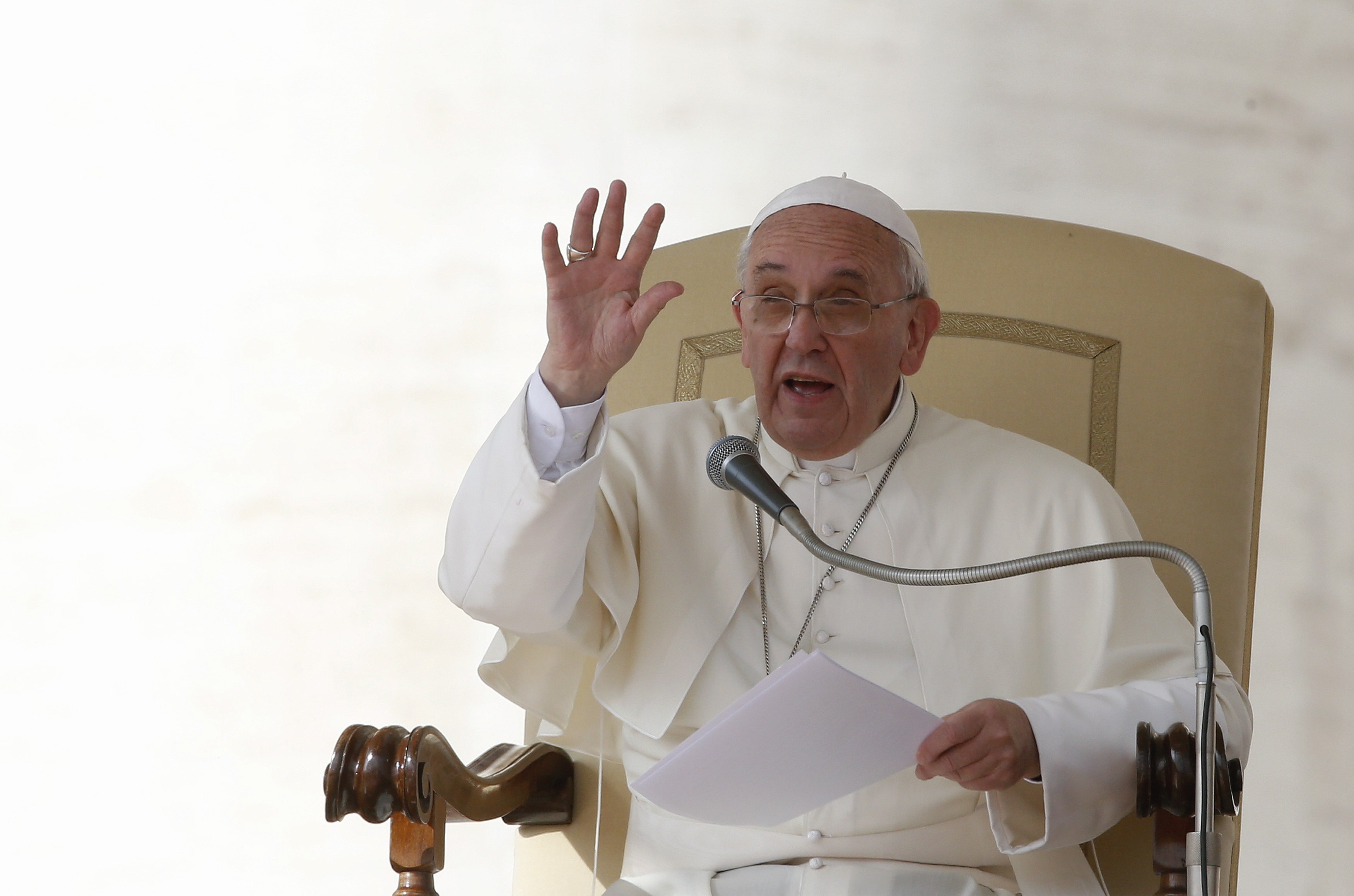 El Papa denuncia el despilfarro de alimentos en el Día Mundial de la Alimentación