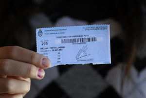 Realizan elecciones primarias en Argentina este domingo