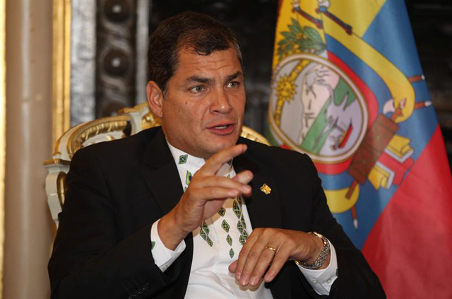 Correa impone polémica ley financiera para blindar a Ecuador ante crisis