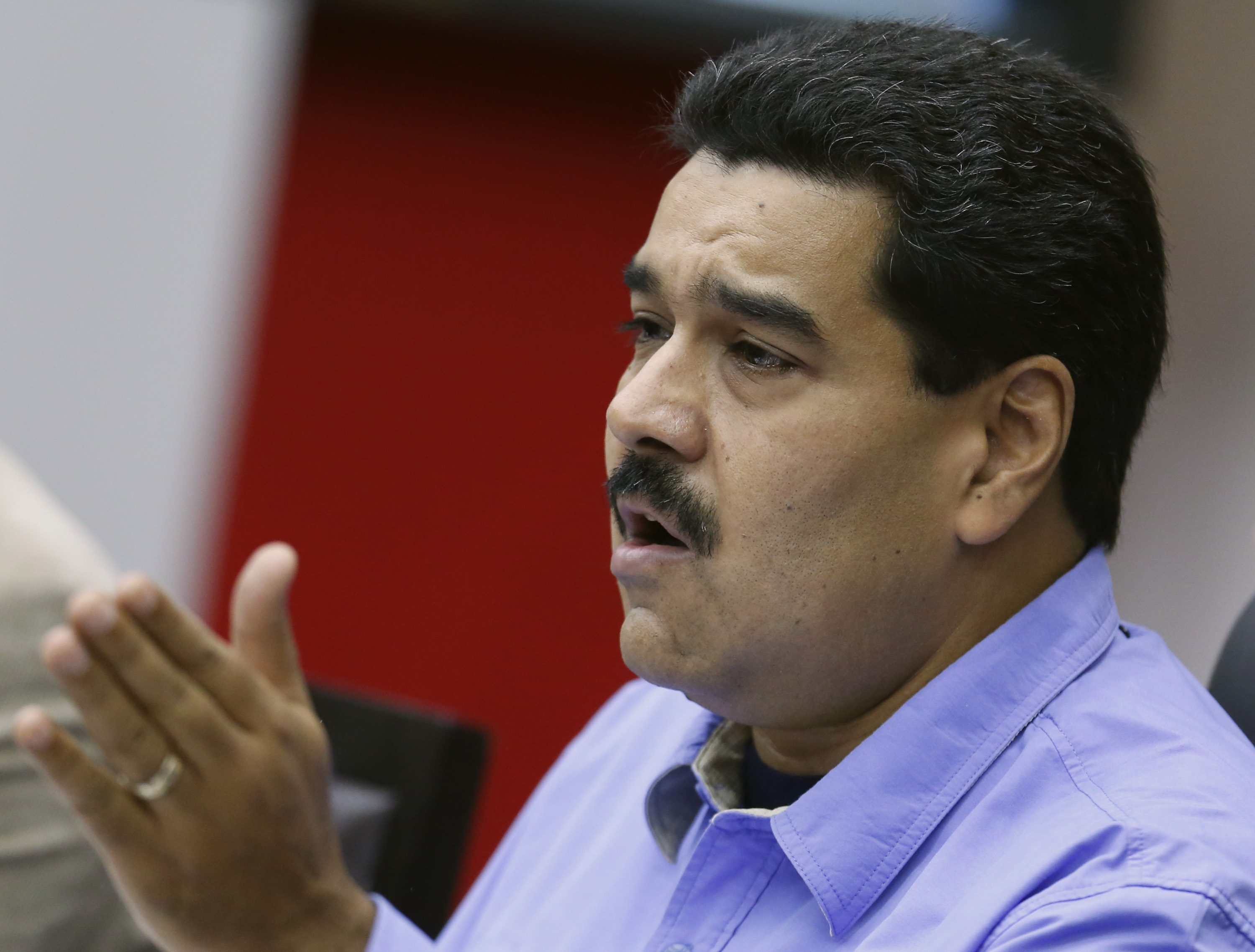 Nadie sabía de la nueva fiscalización y Maduro dice que las pitas fueron organizadas