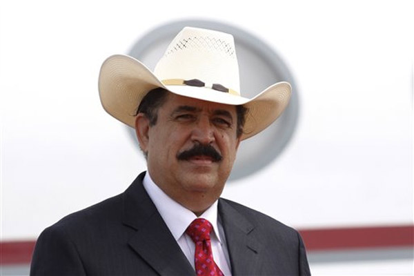 Zelaya reconoce “triunfo cuestionado” de oficialistas en elecciones de Honduras