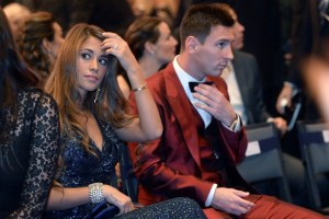Lionel Messi nuevamente con un extravagante look