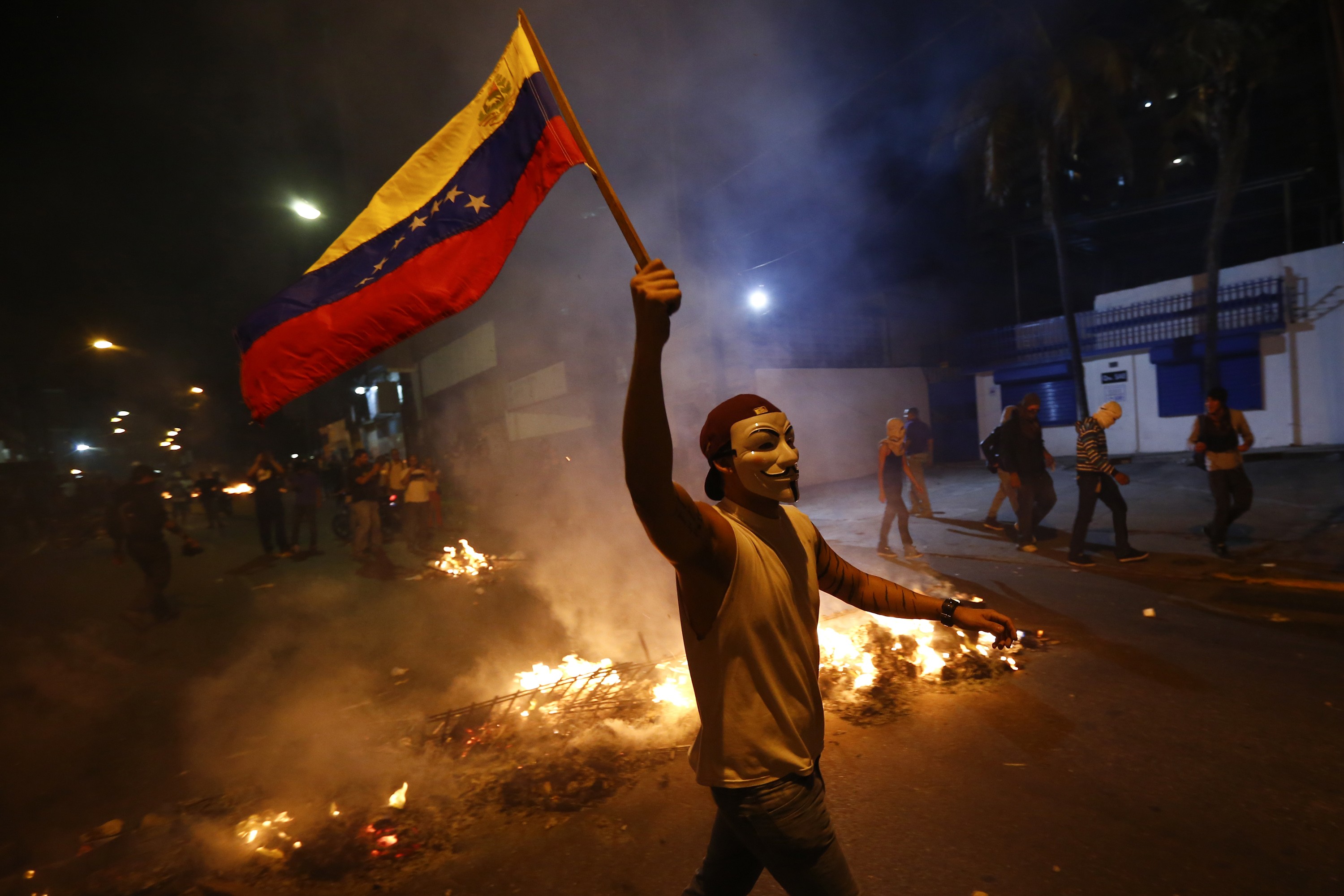 Alcalde de Chacao denuncia actos vandálicos