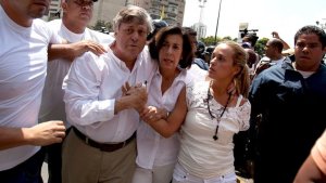 Padre de Leopoldo López: Mi hijo está aislado