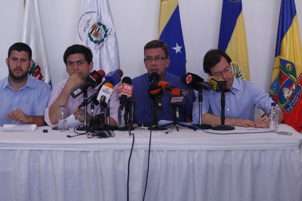 Baruta, El Hatillo y Sucre denuncian maniobra política para intervenir alcaldías