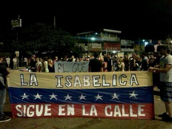 La Isabelica se solidariza con San Diego y sale a marchar (Fotos)