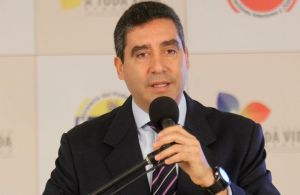 Rodríguez Torres asegura que “guarimberos cobran 5.000 bolívares semanales de VP”