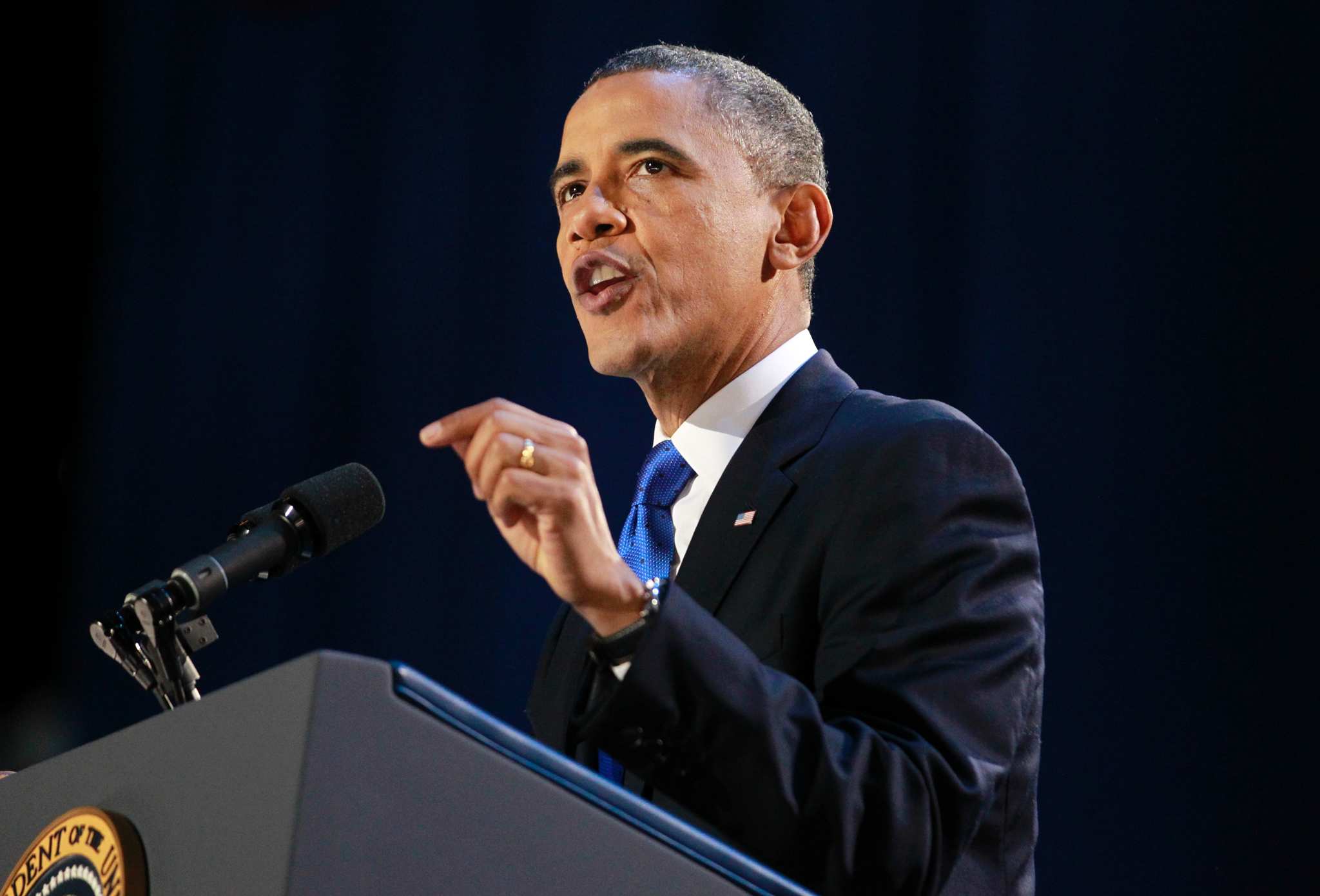 Obama pide deportaciones más “humanas” tras avalancha de críticas