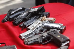 Serán destruidas 446 armas de fuego incautadas en Caracas