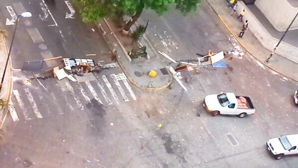 Varios accesos cerrados en la Candelaria por barricadas (Fotos)