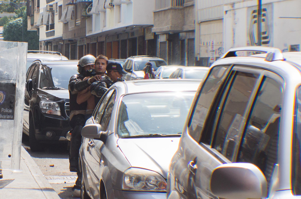 Nueve detenidos en Chacao tras enfrentamiento de manifestantes con PNB