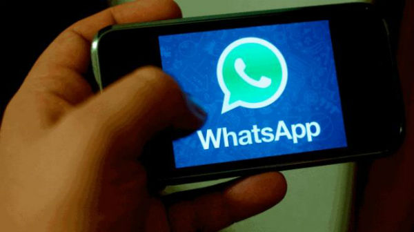 Primer caso de WhatsAppitis