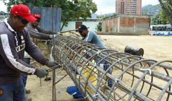 Aumento del salario mínimo genera posiciones encontradas