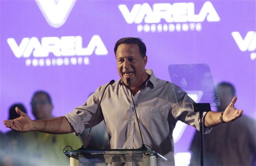 Varela invita a Maduro a toma de posesión