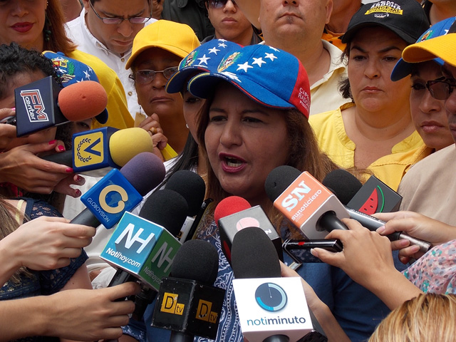 “El creado Estado Mayor de Salud en Caracas, gana la burocracia y pierde la vida del pueblo”