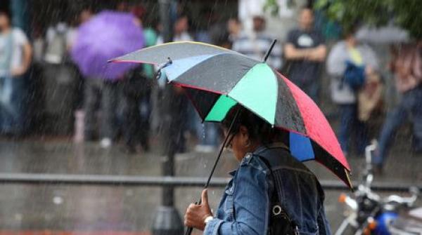 Al menos 28 personas fueron afectadas por lluvias en Mérida