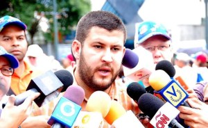 Papelón: Smolansky se la cantó, Maduro se ofuscó y de Miraflores lo botó (Video)