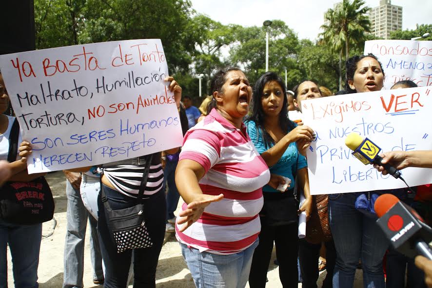 Familiares de prisioneros exigen cambiar al director de Uribana