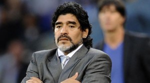 Maradona: Un astro en la cancha…una estrella FUGAZ en los banquillos