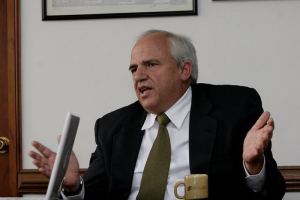Expresidente colombiano Samper asume cargo de secretario de la Unasur