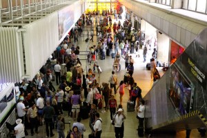 Más de 800 mil pasajeros se movilizaron por Maiquetía