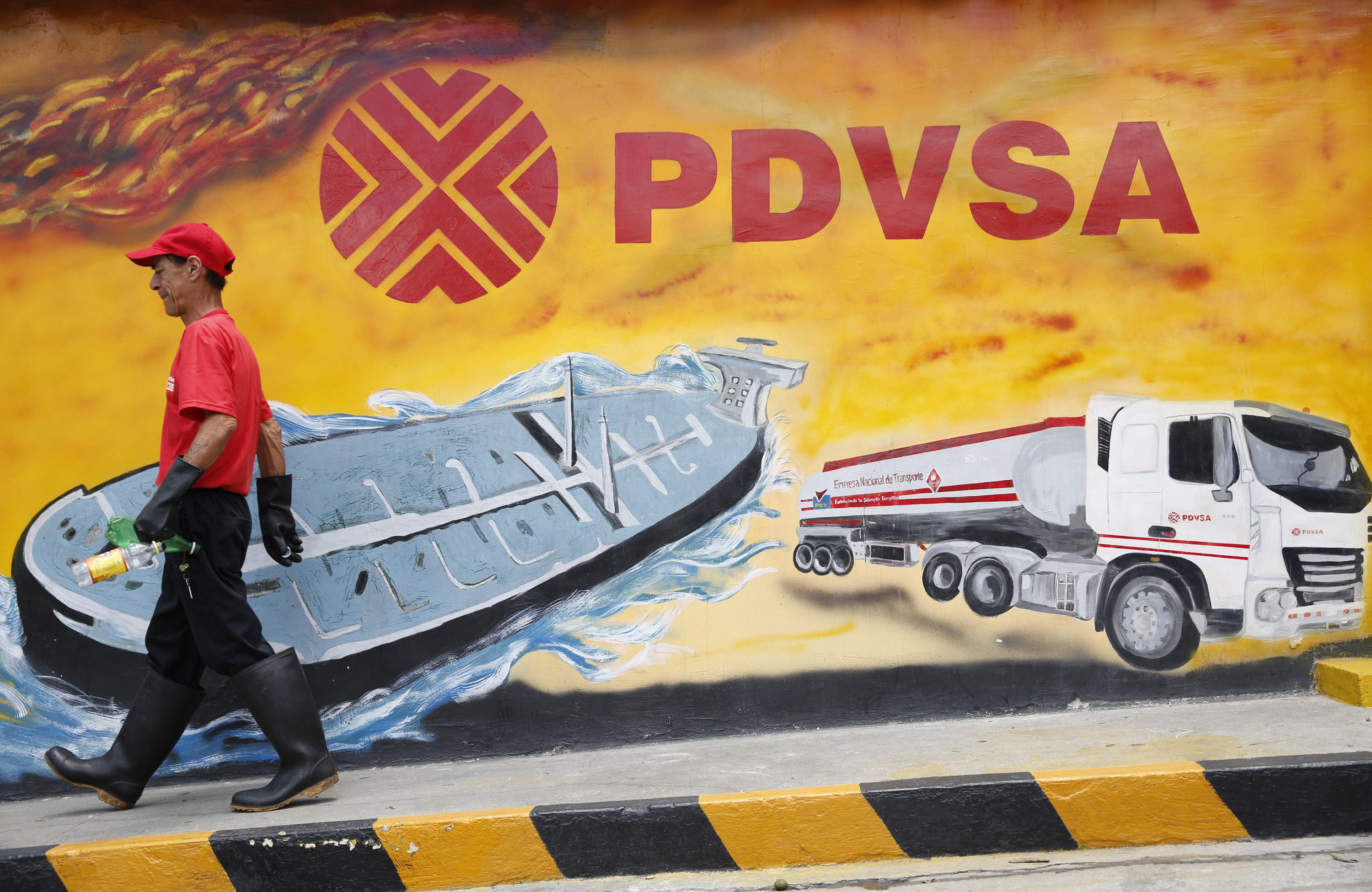 Caída en los precios del petróleo venezolano no encuentra piso
