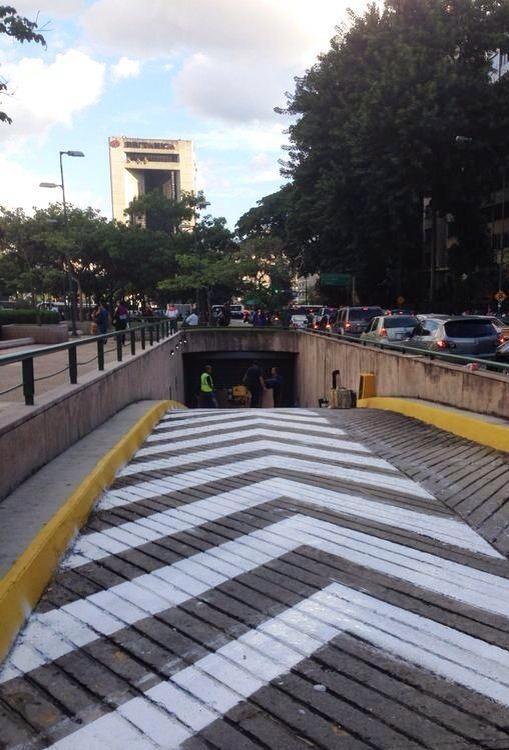 Chacao afectado por cambio de horario en estacionamientos