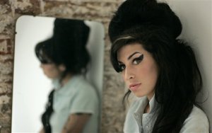 Amy Winehouse es nominada al premio a Mejor Cantante en los Brit Awards