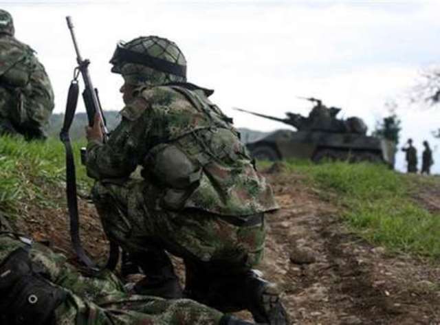 Mueren dos guerrilleros del ELN en ofensiva del Ejército de Colombia