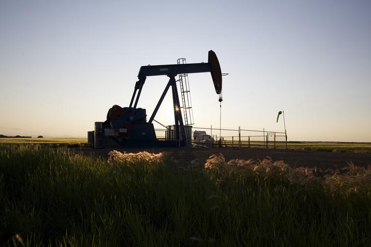 Petróleo cae tras inesperado incremento en reservas de crudo de EEUU