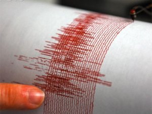Un sismo de 6,9 sacude el noreste de Indonesia